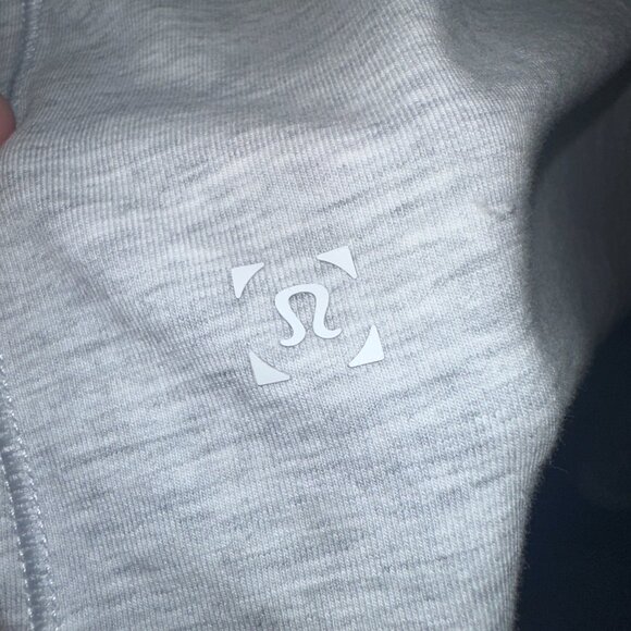 Lululemon 5 Year Basic T-Shirt Light Gray - Men's Small - Picture 3 of 4